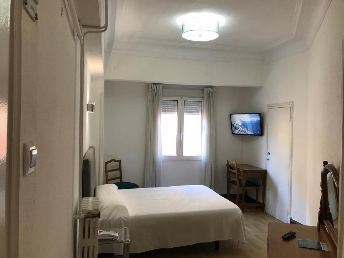 Hostal La Mexicana Santander Buitenkant foto