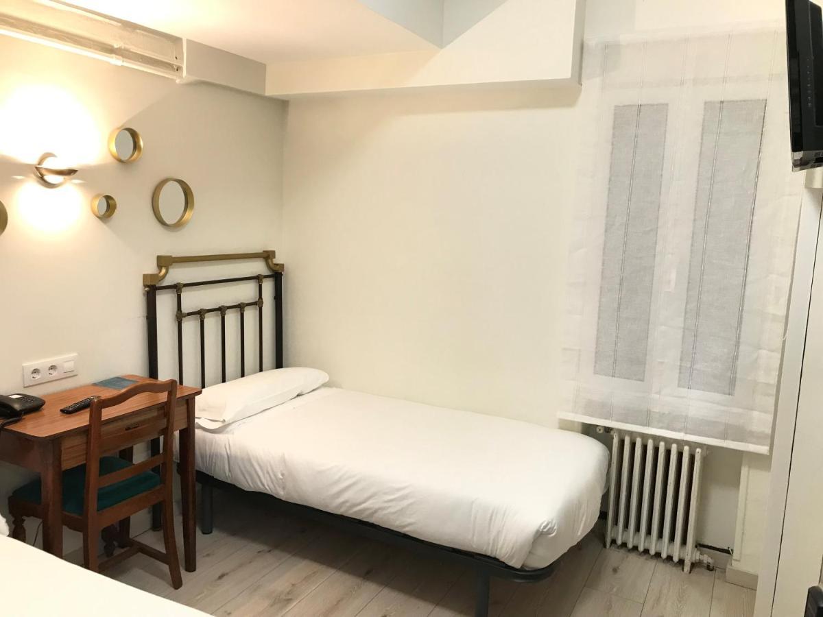 Hostal La Mexicana Santander Buitenkant foto
